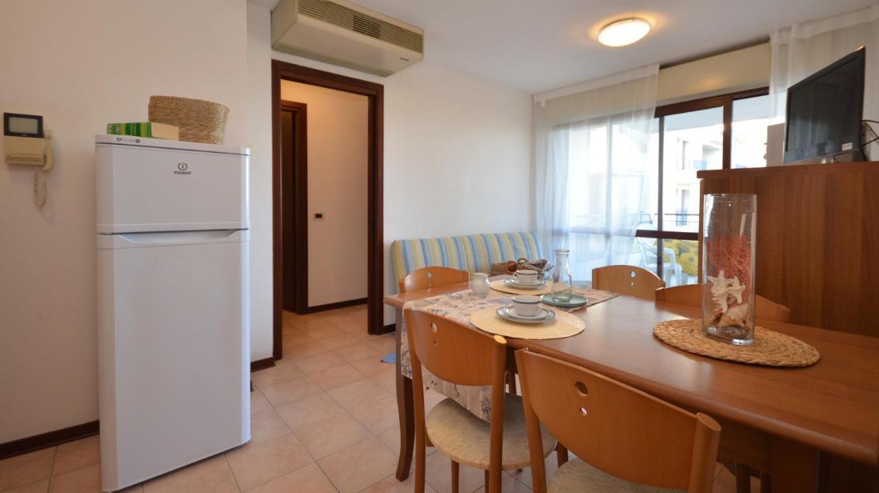 Apartamento Residenza Porta Del Mare Lignano Sabbiadoro Exterior foto