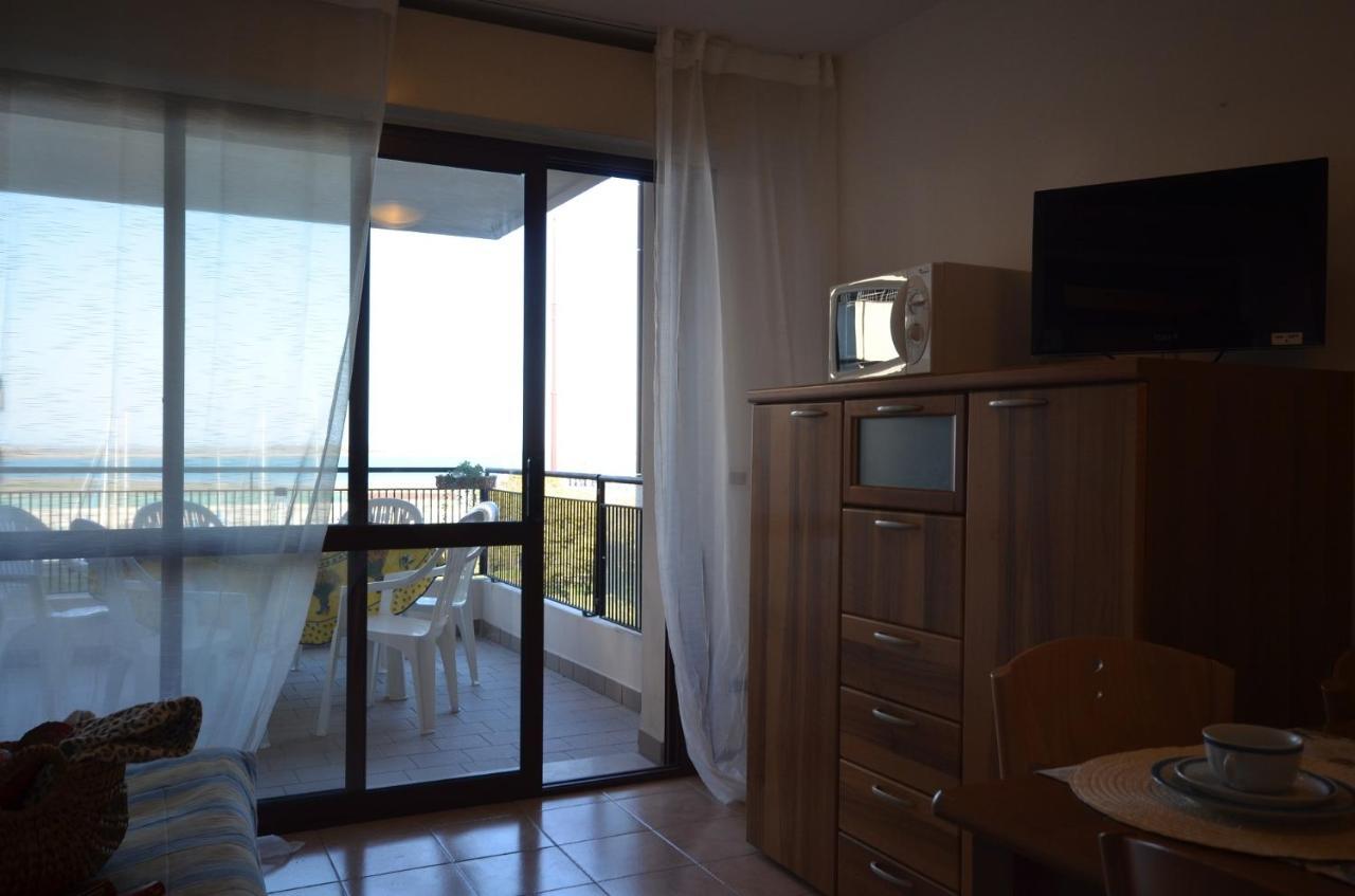 Apartamento Residenza Porta Del Mare Lignano Sabbiadoro Exterior foto