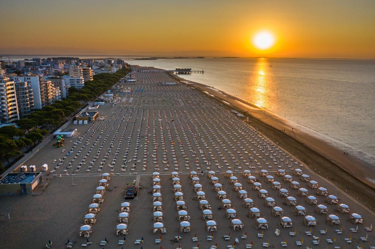Apartamento Residenza Porta Del Mare Lignano Sabbiadoro Exterior foto